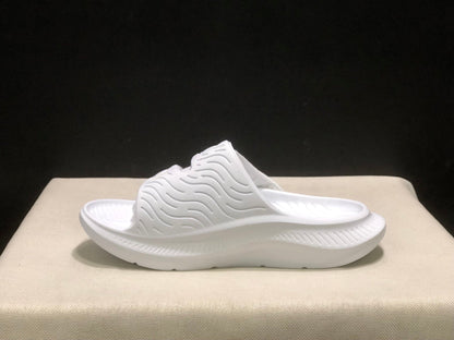 WTAPS x  HOKA ONE ONE ORA Luxe