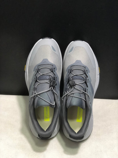 HOKA ONE ONE SKYFLOW