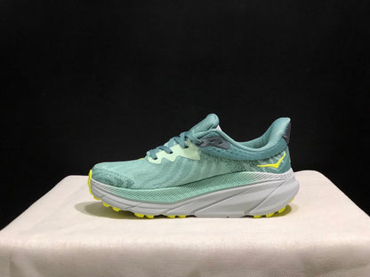 HOKA ONE ONE Challenger 7